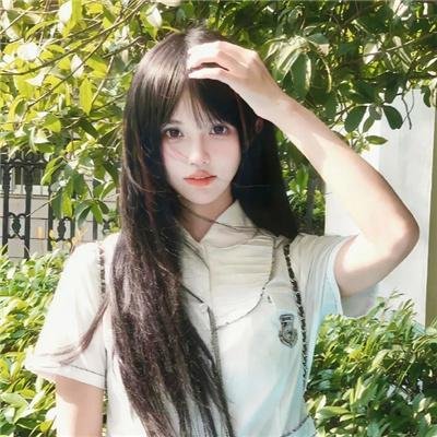 为黛茜小姐开车